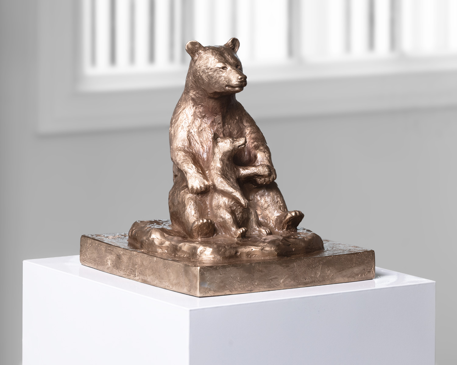 004-mother-and-child-aurum-edition-in-situ